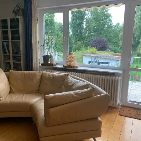 Holiday home Charmante Doppelhaushaelfte Am Schwanensee In Ploen